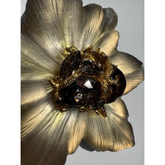 ALEXIS BITTAR Large Glowing Lucite Flower Brooch Signed Crystal Floral Brown - Picture 6 of 11